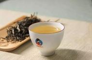 春茶和秋茶的繁华，夏茶的寂静：这是为何？